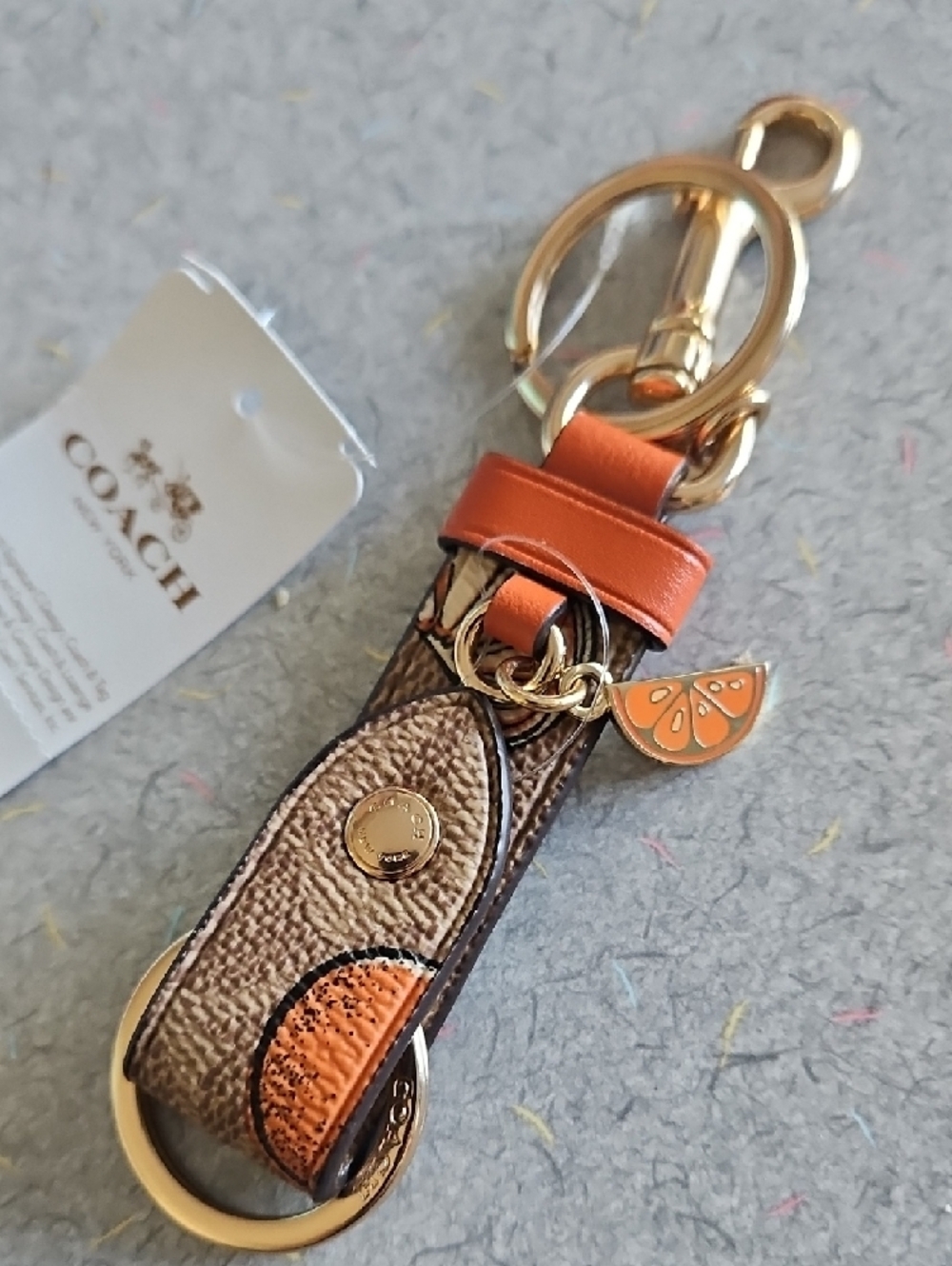 Coach Oranges Keyring - Picture 9 of 10